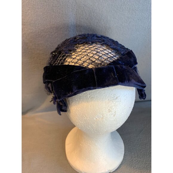 Ladies Navy Flowers with Velvet Bow Hat Vintage - Picture 3 of 9